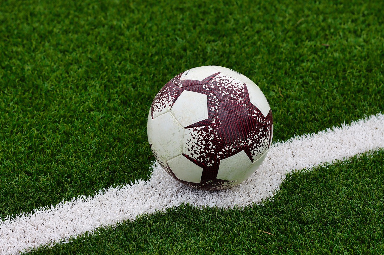 Koopmeiners valt geblesseerd weg bij Oranje, Til keert terug in selectie