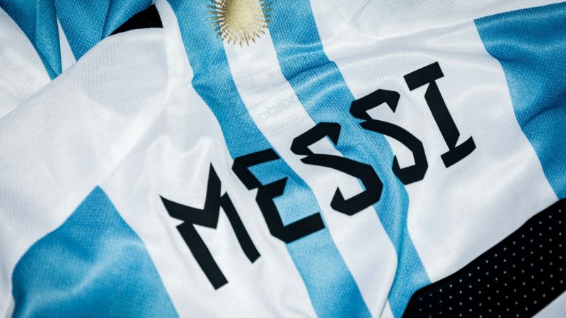 Messi bevestigt: Inter Miami wordt zijn laatste club; Barcelona overweegt naamswijziging Camp Nou